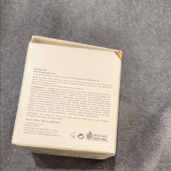 Vegan Skincare Pads Box - Picture 4 of 8